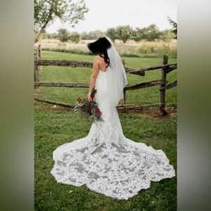 Enzoani Lainey Wedding Dress